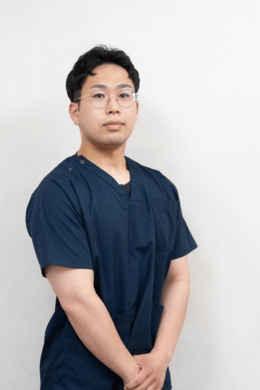 男性スタッフ